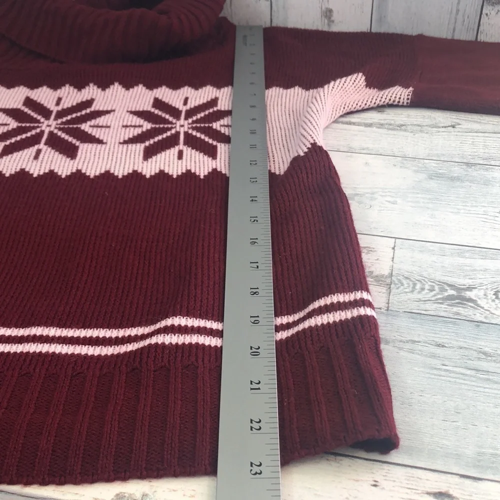 Snowflake Cowl Neck Sweater Large - Picture 5 of 5